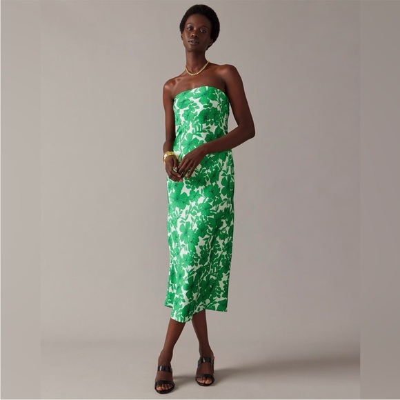 J. Crew Dresses & Skirts - J. Crew Green and White Midi Dress